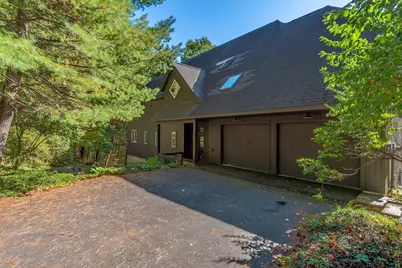 100 Larkspur Dr, Amherst, MA 01002 - Photo 2