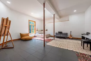 100 Larkspur Dr, Amherst, MA 01002 - Photo 34