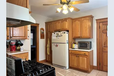 49 Farnham St, Fall River, MA 02720 - Photo 16