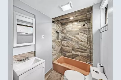 92-94 Tuttle Street, Revere, MA 02151 - Photo 16