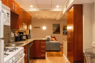 1253 Beacon St, Brookline, MA 02446 - Photo 12