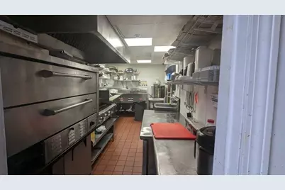 605-609 Douglas Ave, Providence, RI 02908 - Photo 10