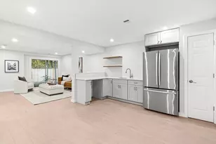 7 Cliff Rd, Wellesley, MA 02481 - Photo 30
