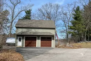 18 Taunton St, Plainville, MA 02762 - Photo 28