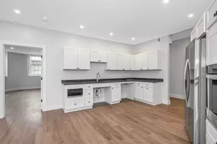 241 W 6th, Lowell, MA 01850 - Photo 8