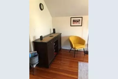 3 Guernsey St #3, Boston, MA 02131 - Photo 4