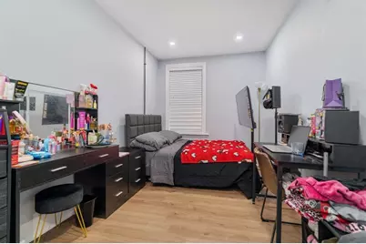 46 Saxton St, Boston, MA 02125 - Photo 14