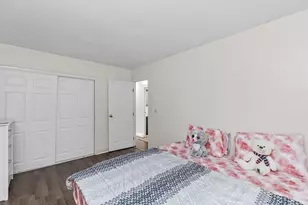 1 Chapel Hill Dr, Plymouth, MA 02360 - Photo 8