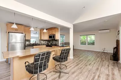 120 Goulding St #A, Holliston, MA 01746 - Photo 2