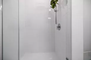 45 Lewis St, Boston, MA 02128 - Photo 14