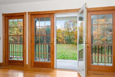 956 Poole St, Ludlow, MA 01056 - Photo 16