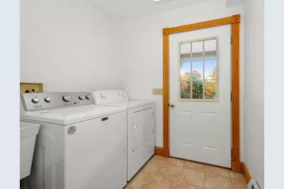 956 Poole St, Ludlow, MA 01056 - Photo 18