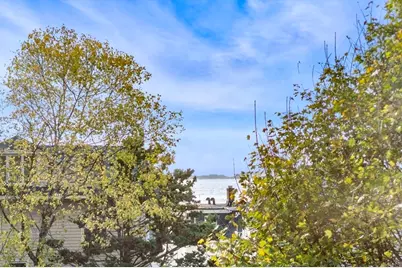 28 Claremont Ter #6, Swampscott, MA 01907 - Photo 4