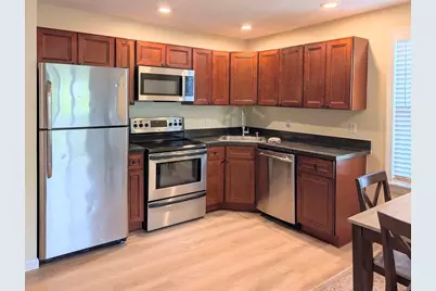 28 Claremont Ter #6, Swampscott, MA 01907 - Photo 4