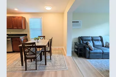28 Claremont Ter #6, Swampscott, MA 01907 - Photo 6