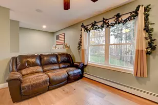 35 Hillside Dr, Winchendon, MA 01475 - Photo 14