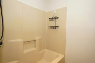 64 Mechanic St, Attleboro, MA 02703 - Photo 20