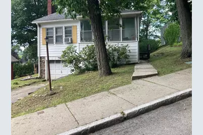 109 Green Hill Pkwy #1, Worcester, MA 01605 - Photo 2