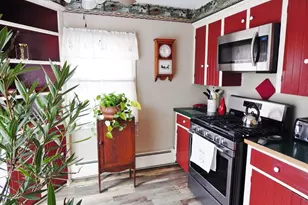 35 Jenny Lind St, New Bedford, MA 02740 - Photo 8