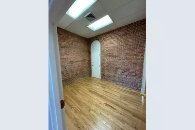 111 Willard St #1D, Quincy, MA 02169 - Photo 4