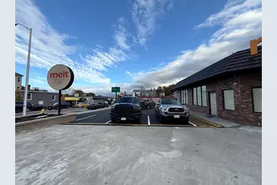 414 Chandler St, Worcester, MA 01602 - Photo 4