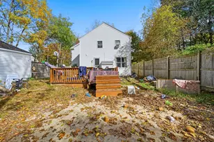 36 Elm St, Uxbridge, MA 01569 - Photo 6