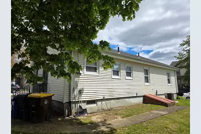 499 Maple St, Fall River, MA 02720 - Photo 4