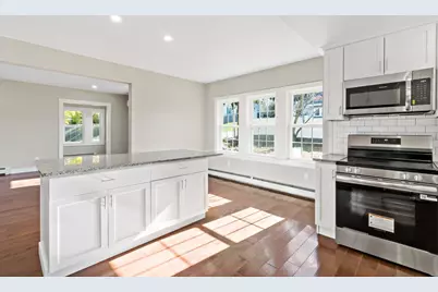 172 Gibbs St, Fall River, MA 02720 - Photo 16