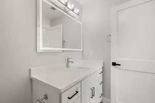 60 Stanley St, Boston, MA 02125 - Photo 10