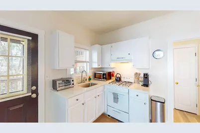 24 Hews St #1, Cambridge, MA 02139 - Photo 4