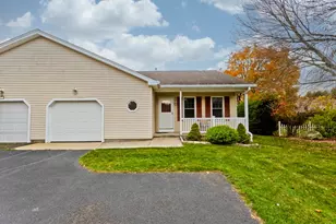 86 Beveridge Blvd, Westfield, MA 01085 - Photo 1