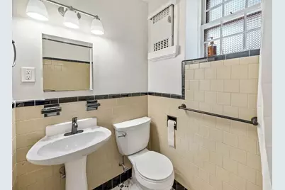 56 Elm St #1, Worcester, MA 01609 - Photo 16