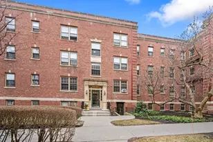 56 Elm St, Worcester, MA 01609 - Photo 2