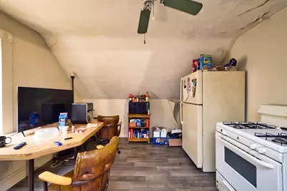 324 Cottage St, New Bedford, MA 02740 - Photo 16