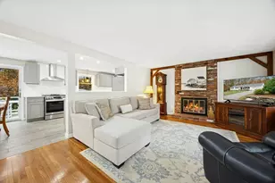 28 Chestnut Hill Rd, Chelmsford, MA 01824 - Photo 6