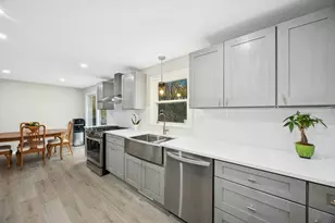 28 Chestnut Hill Rd, Chelmsford, MA 01824 - Photo 10