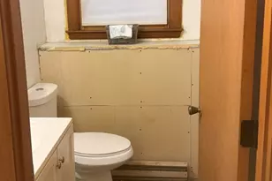 441 Grove St, Braintree, MA 02184 - Photo 6