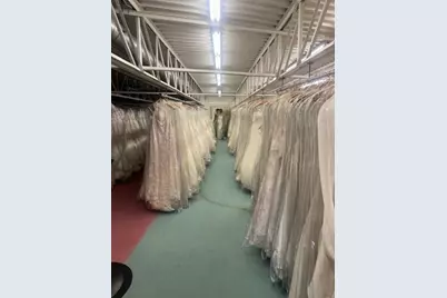 205 Lexington St, Waltham, MA 02452 - Photo 18