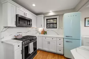 11 Gingerbread Hill, Marblehead, MA 01945 - Photo 10