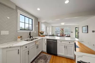 11 Gingerbread Hill, Marblehead, MA 01945 - Photo 6