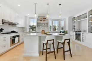 128 Pembroke St, Boston, MA 02118 - Photo 1