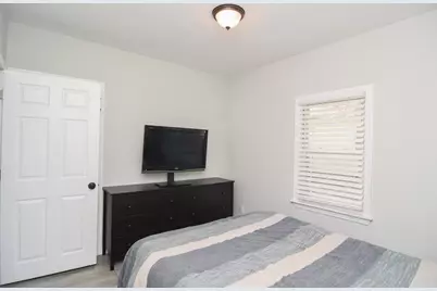 79 Turner St, Attleboro, MA 02703 - Photo 24