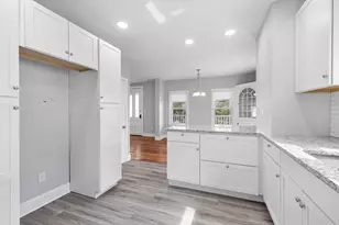 117 Gorham St, Chelmsford, MA 01824 - Photo 4