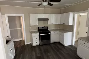 131 5th St, Leominster, MA 01453 - Photo 16