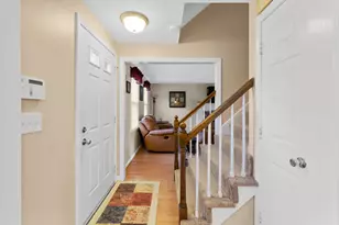 19 Camelot Ct, Stoughton, MA 02072 - Photo 16