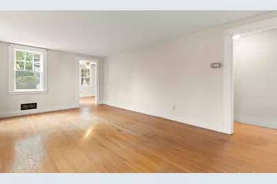 10 Oak St, Wareham, MA 02571 - Photo 8