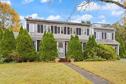 10 Oak St, Wareham, MA 02571 - Photo 2
