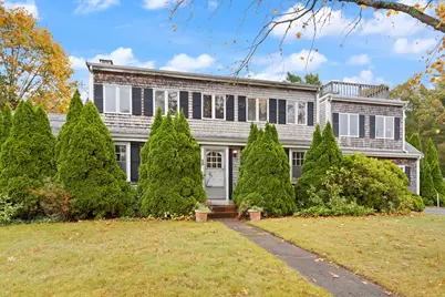 10 Oak St, Wareham, MA 02571 - Photo 2