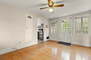 10 Oak St, Wareham, MA 02571 - Photo 2