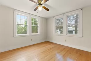 10 Oak St, Wareham, MA 02571 - Photo 6